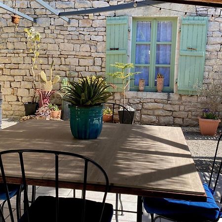 Gite Et Studios Les Barongeres Farges-les-Chalon المظهر الخارجي الصورة
