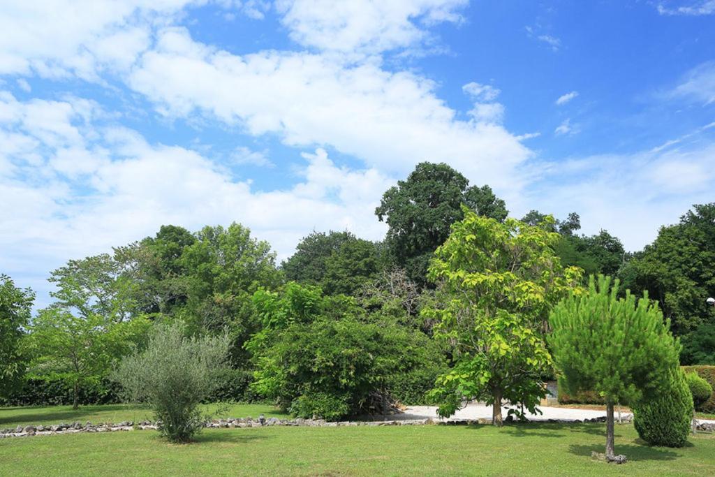 Gite Et Studios Les Barongeres Farges-les-Chalon المظهر الخارجي الصورة