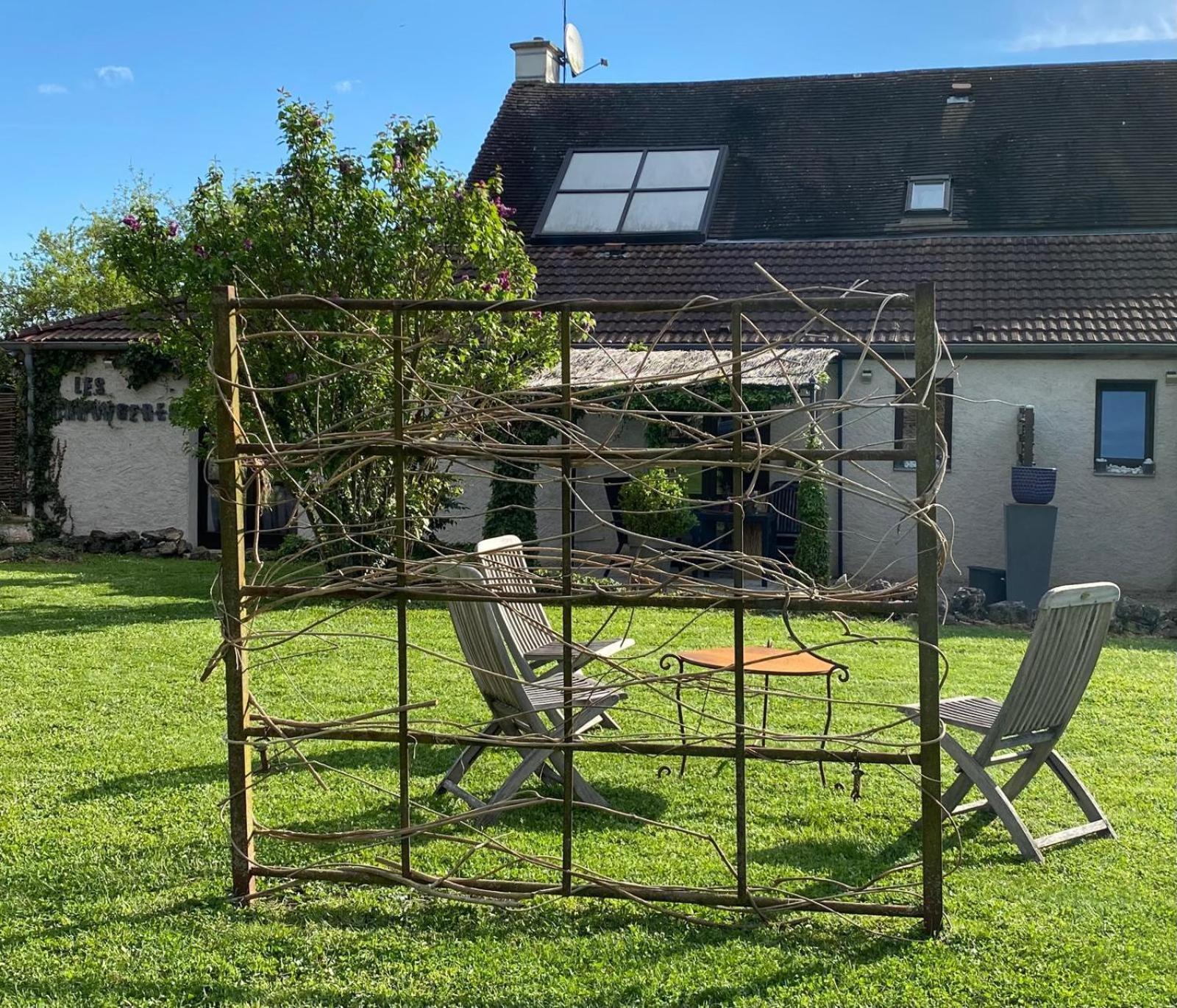 Gite Et Studios Les Barongeres Farges-les-Chalon المظهر الخارجي الصورة